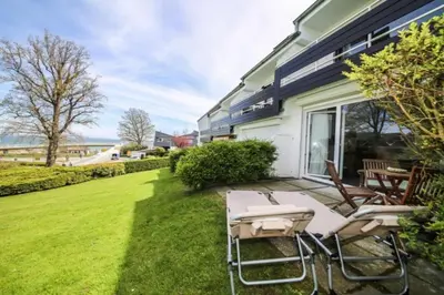 Ein Garten an der Unterkunft Ferienwohnung Seeblick