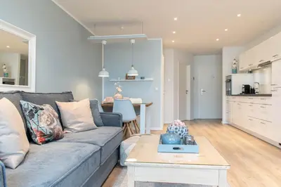 Küche/Küchenzeile in der Unterkunft Ferienwohnung Strandvilla Augustusbad App. 18