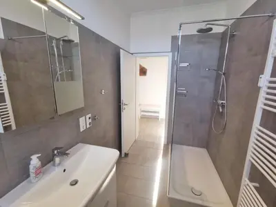 Ein Badezimmer in der Unterkunft Appartementvermittlung Mehr als Meer Objekt 50