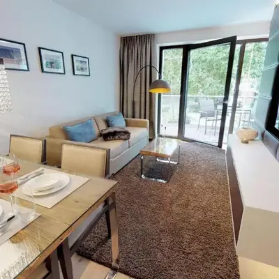 White Pearl Apartment 2.09