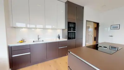 Küche/Küchenzeile in der Unterkunft White Pearl Apartment 4 05