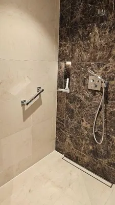 Ein Badezimmer in der Unterkunft White Pearl Apartment 1.08