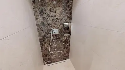 Ein Badezimmer in der Unterkunft White Pearl Apartment 1.13