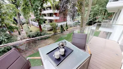 Ein Balkon oder eine Terrasse in der Unterkunft White Pearl Apartment 1.06
