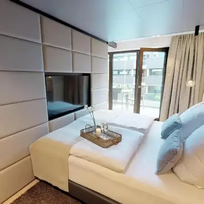 White Pearl Apartment 1.03