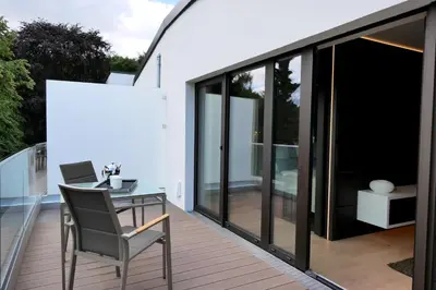 Ein Balkon oder eine Terrasse in der Unterkunft White Pearl Apartment 3.02
