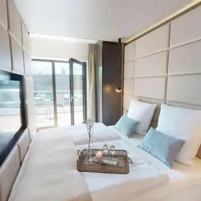 White Pearl Apartment 3.02
