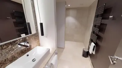 Ein Badezimmer in der Unterkunft White Pearl Apartment 2.05