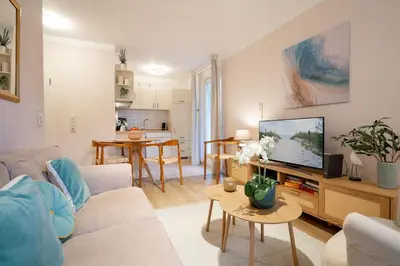 TV/Unterhaltungsangebot in der Unterkunft (ARW3) - Ferienwohnung Kossmann