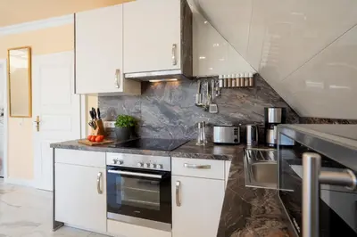Küche/Küchenzeile in der Unterkunft Ferienwohnung Birkenallee 55