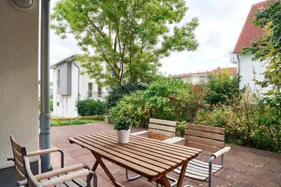 Ein Garten an der Unterkunft Ferienwohnung Hafeneck Moba-Travel