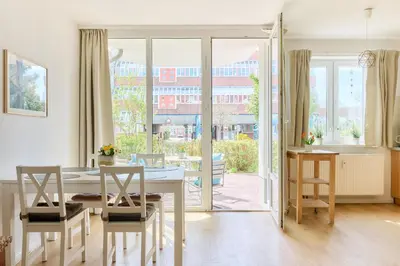 Ein Sitzbereich in der Unterkunft Ferienwohnung Sonnendeck Moba-Travel