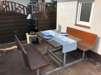 Ein Balkon oder eine Terrasse in der Unterkunft Haus Seeblick Ferienhaus Priwall