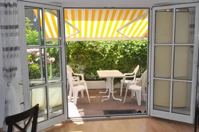 Ein Balkon oder eine Terrasse in der Unterkunft FeWo ostseele - Sunny