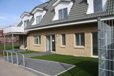 Das Gebäude in dem sich die Ferienwohnung befindet