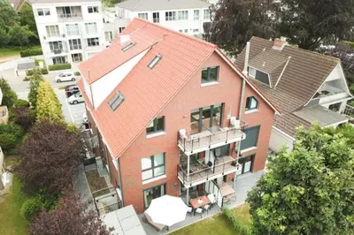 Das Gebäude in dem sich die Ferienwohnung befindet