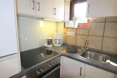 Küche/Küchenzeile in der Unterkunft Obj. 45* kleine, moderne FeWO 2 Pers. - nur 300 m zum Strand, W-LAN, Balkon