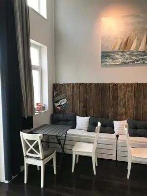 Ein Sitzbereich in der Unterkunft Nautic Strandhotel