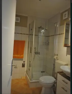Ein Badezimmer in der Unterkunft Schwalbennest