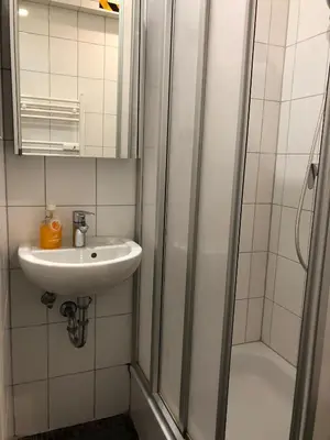 Ein Badezimmer in der Unterkunft Pension Adler