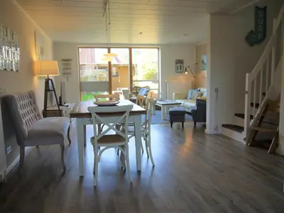 Ein Sitzbereich in der Unterkunft Ferienhaus Haffmeer