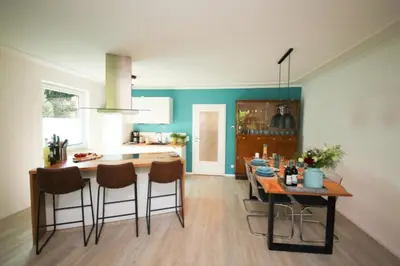 Ein Sitzbereich in der Unterkunft Ferienwohnung Meergarten