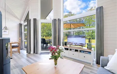 Ein Balkon oder eine Terrasse in der Unterkunft Lovely Home In Krems Iiwarderbrück