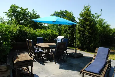 Ein Garten an der Unterkunft Haus Stadtoase