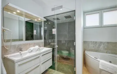 Ein Badezimmer in der Unterkunft Passatvilla - Apartment 3