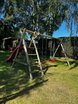 Ein Kinderspielbereich in der Unterkunft Ostsee Pension Pohnsdorfer Mühle
