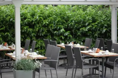 Ein Restaurant oder anderes Speiselokal in der Unterkunft Baltic Hotel Lübeck
