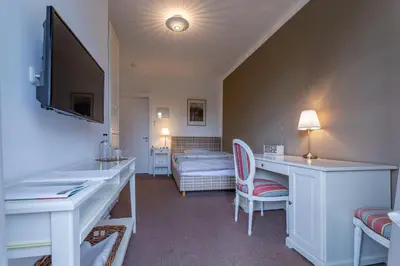 TV/Unterhaltungsangebot in der Unterkunft Hotel Waldhof auf Herrenland