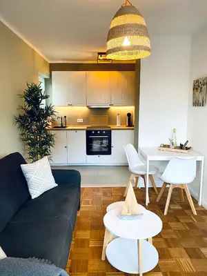 Küche/Küchenzeile in der Unterkunft FeWo SANDKORN - Familien- Hunde - strandnah - große Loggia - Sauna & Wellness