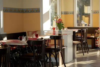 Ein Restaurant oder anderes Speiselokal in der Unterkunft Villa Möwenstein