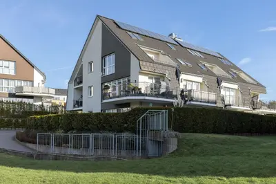 Das Gebäude in dem sich die Ferienwohnung befindet