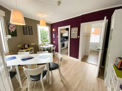 Ein Sitzbereich in der Unterkunft VILLA HanseART Lübeck - Privatzimmer in zentraler Lage
