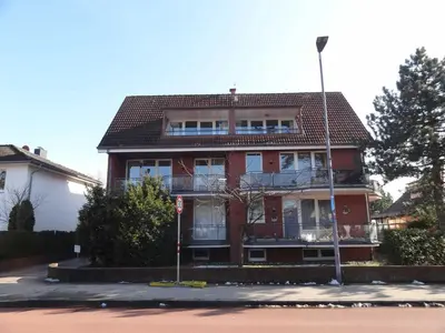 Das Gebäude in dem sich die Ferienwohnung befindet