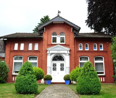 Das Gebäude in dem sich die Ferienwohnung befindet