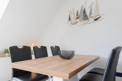 Ein Sitzbereich in der Unterkunft Ferienwohnung Ostseeherz Scharbeutz