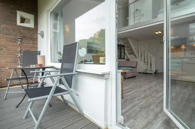 Ein Balkon oder eine Terrasse in der Unterkunft Hang 15 Molto Sole