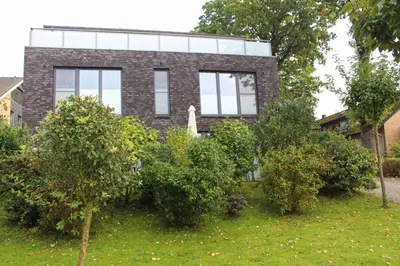 Ein Garten an der Unterkunft Fischerhuus Wohnung 1