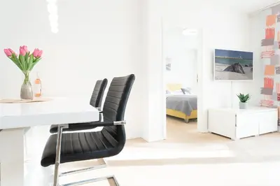 Ein Sitzbereich in der Unterkunft Strandvilla Augustusbad Morgenstern