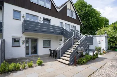 Das Gebäude in dem sich die Ferienwohnung befindet