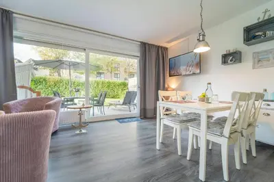 TV/Unterhaltungsangebot in der Unterkunft Badeweg 4 Haus Bullerbü- App 6