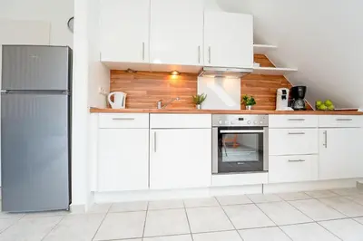 Küche/Küchenzeile in der Unterkunft Seestraße 43 Wohnung 10