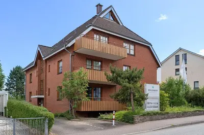 Das Gebäude in dem sich die Ferienwohnung befindet