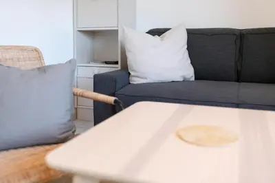 Ein Sitzbereich in der Unterkunft Haus am Kurpark Scharbeutz Wohnung 8