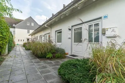 Das Gebäude in dem sich die Ferienwohnung befindet
