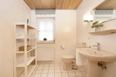 Ein Badezimmer in der Unterkunft Erlenstübchen