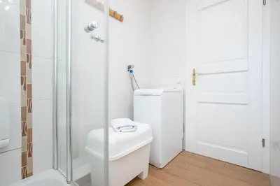 Ein Badezimmer in der Unterkunft Haus am Kurpark Timmendorfer Strand Wohnung 6